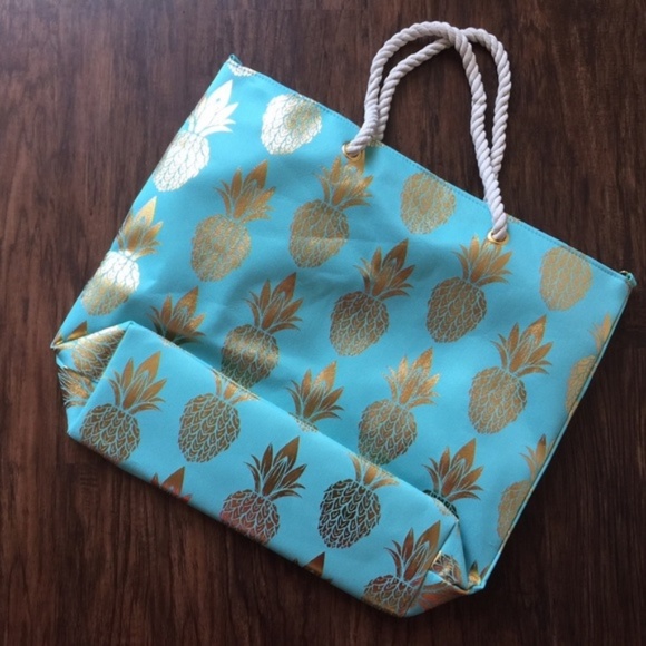 Aqua Blue Oversize Pineapple Beach Tote - Picture 8 of 8